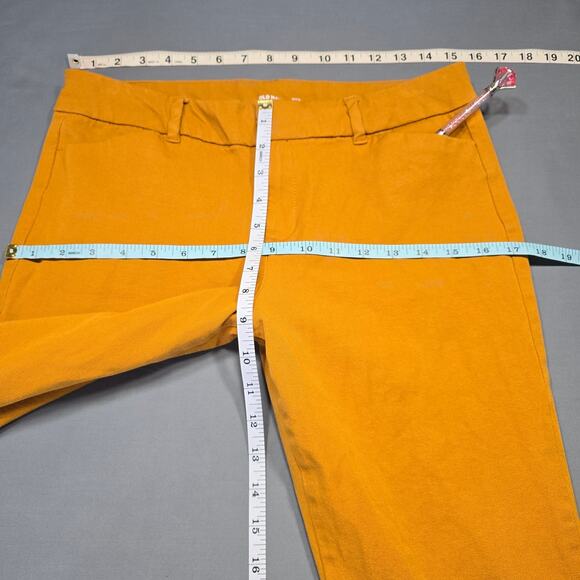 Old Navy Pixie Yellow Gold Pants Stretch Y2k Ankle Flat Front Women's Size 8 Zip - Picture 6 of 8